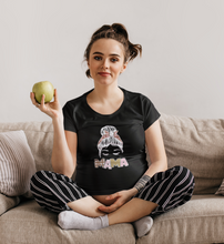 Lade das Bild in den Galerie-Viewer, COOLE MAMA PREMIUMSHIRT
