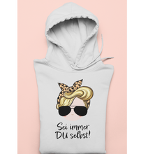 Lade das Bild in den Galerie-Viewer, SEI IMMER DU SELBST! HOODIEKLEID
